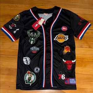 Men’s NBA Team Logo Jersey NWT
